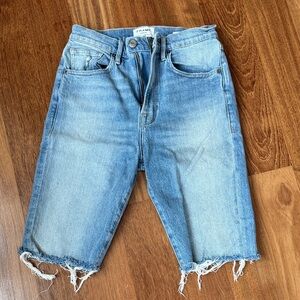 Frame Denim Le Vintage Bermuda Shorts in Light Blue